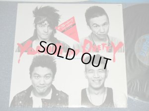 画像1: ブルー・ハーツ THE BLUE HEARTS  -  YOUNG AND PRETTY ( Ex++/Ex Looks:VG++)   / 1987 JAPAN ORIGINAL "PROMO" Used LP