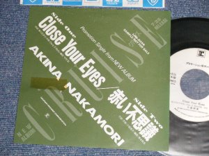 画像1: 中森明菜　AKINA NAKAMORI - A) Close You Eyes   B) 赤い不思議 (Ex++/Ex++ STOFC) / 1989 JAPAN ORIGINAL "PROMO ONLY"  7" 45 Single 