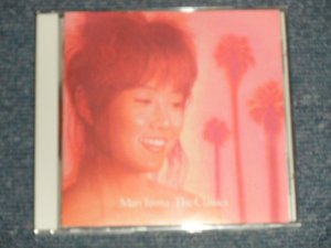 画像1: 飯島真理 MARI IIJIMA - THE CLASSICS (MINT-/MINT) / 1993 JAPAN ORIGINAL Used CD  