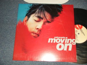 画像1: 坂本龍一 RYUUICHI SAKAMOTO - MOVING ON (Ex+++/MINT-) / 1994 US AMERICA ORIGINAL Used 12" 