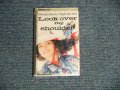 本田 美奈子 MINAKO HONDA - シングル・セレクション SINGLE SELECTION : LOOK OVER MY SHOULDER (Ex/MINT) / 1988 JAPAN ORIGINAL Used CASSETTE TAPE  