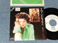 エマ EMMA (Lyrics By 杉本エマ) - A)エマニエル夫人 (Emmanuelle)  B)別離の匂い (Street Of Memories)   (E+/MINT- STOFC) / 1974 JAPAN ORIGINAL "WHITE LABEL PROMO"  Used 7" シングル