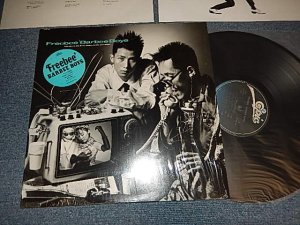 画像1: Barbee Boys バービー・ボーイズ - FREEBEE (MINT/MINT) / 1985 JAPAN ORIGINA Used LP with SEAL OBI  / HYPE SEAL