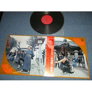 画像: 寺内タケシとブルージーンズ TAKESHI TERAUCHI & THE BLUEJEANS - エレキ一本演歌で勝負DELUXE : ELEC IPPON ENKA DE SYOBU ( MINT-/MINT  ) / 1970 JAPAN ORIGINAL Used  LP  with OBI 　オビ付 