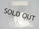 画像: A)Beat Crusaders   B)Husking Bee - A)Mickey Mouse Club March  B)Baby Mine - Dive Into Disney (Ex+/MINT-) / 2002 JAPAN ORIGINAL "SHAVED PICTURE DISC" Used 7" 45 rpm Single 