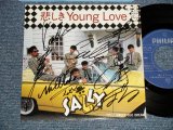 画像: サリー SALLY - A)悲しきYOUNG LOVE  B)SWEET OLD DREAM (MINT/MINT)  / 1984 JAPAN ORIGINAL  AUTOGRAPHED/SIGNED" Used 7" Single 