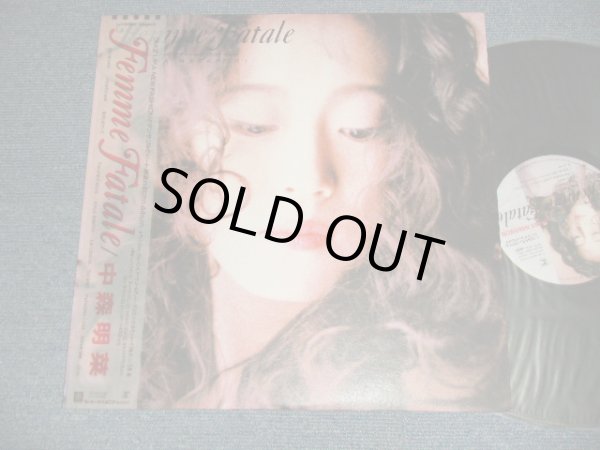 画像1: 中森明菜 AKINA NAKAMORI - FEMME FATALE (MINT-/MINT-) / 1988 JAPAN ORIGINAL Used LP with OBI