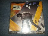 画像: 尾崎豊 YUTAKA OZAKI - 壊れた扉から THROUGH THE BROKEN DOOR (MINT-/MINT-) / 1985 Japan ORIGINAL "With FLYER" Used LP