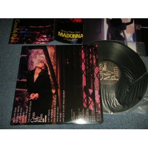 画像: 中森明菜 AKINA NAKAMORI - CROSS MY PALM (with Color FLYER) (MINT-/MINT-) / 1987 JAPAN ORIGINAL Used LP +Color Pin up Lyrics Sheet 