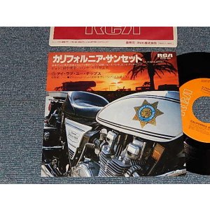画像: TV Sound Track : A) 田中秀幸＆古川登志夫 - CALIFORNIA SUNSET : B) 大野　雄二 YUJI OHNO - I LOVE YOU CHIPS (Ex+++/MINT-)  / 1981 JAPAN ORIGINAL  Used 7" Single 