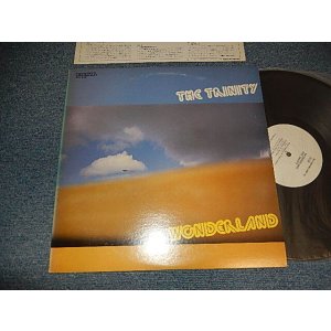 画像: The TRINITY ザ・トリニティ 鈴木勲夫 富樫雅彦  市川秀男 - WONDERLAND ワンダーランド (Ex++/MINT) / 1980 JAPAN ORIGINAL "WHITE LABEL RPOMO" Used LP