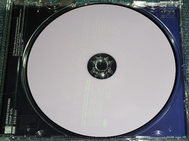 画像: 市川実和子 MIWAKO ICHIKAWA  - PINUP GIRL (  大滝詠一　ナイアガラ　ワークス　/ EIICHI OHTAKI & NIAGARA WORKS ) / 1999 JAPAN ORIGINAL  Used CD With OBI & 3-D PIN UP  