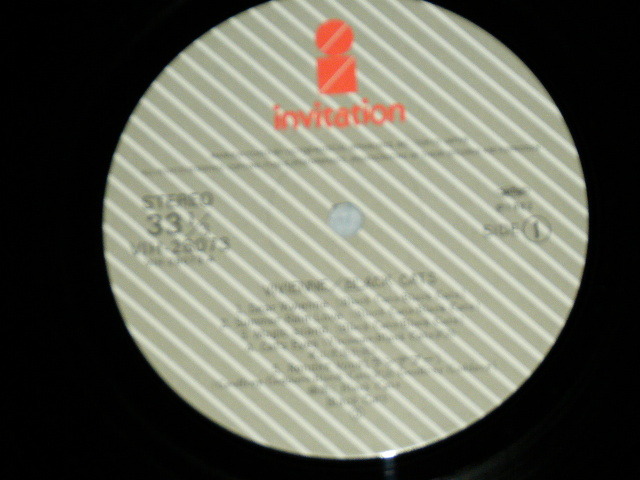 画像: ブラック・キャッツ　BLACK CATS - ビビアン VIVIANNE ( Ex++/Ex+++ )  / 1982 JAPAN ORIGINAL Used LP With OBI   