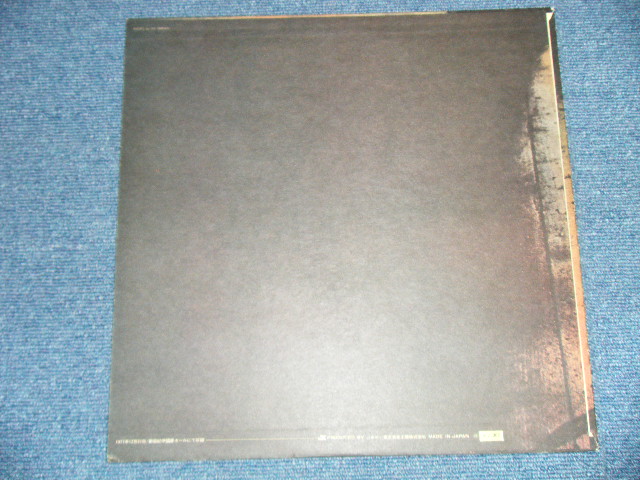 画像: 浅川　マキ　MAKI ASAKAWA －  浅川　マキ ライブ　MAKI LIVE (Ex++/Ex+++)   / JAPAN ORIGINAL "1st Press" "2000Yen SEAL ON BACK COVER" Used LP  With BOOKLET 