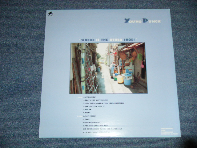 画像: YOUNG PUNCH - WHERE IS THE OTHER SHOE! ( MINT-/MINT-) /  JAPAN ORIGINAL  Used LP