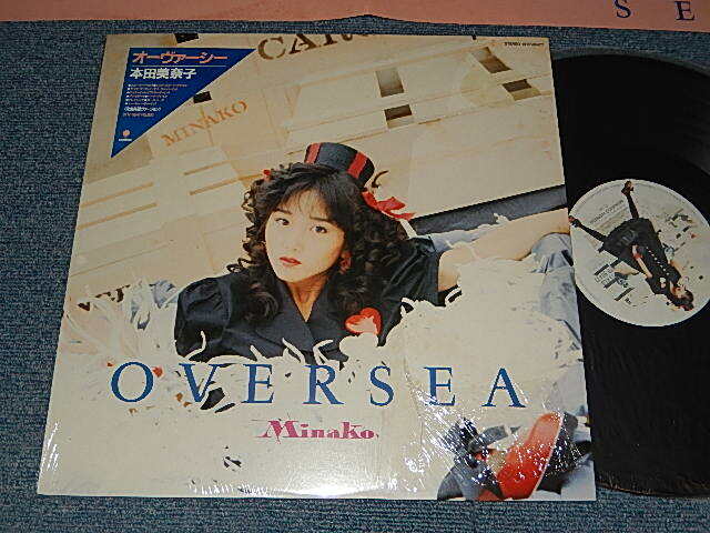 画像1: 本田美奈子 MINAKO HONDA - OVERSEAS (Ex+++/MINT) / 1987 JAPAN ORIGINAL Used LP with SEAL OBI 